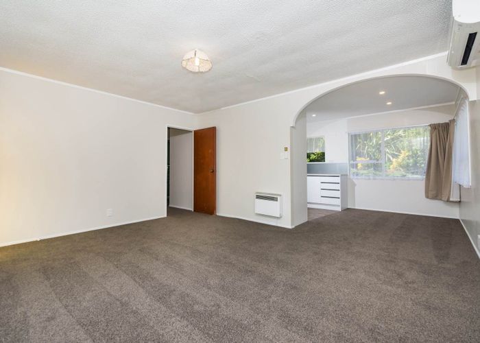  at 5b Newstead Avenue, Browns Bay, North Shore City, Auckland