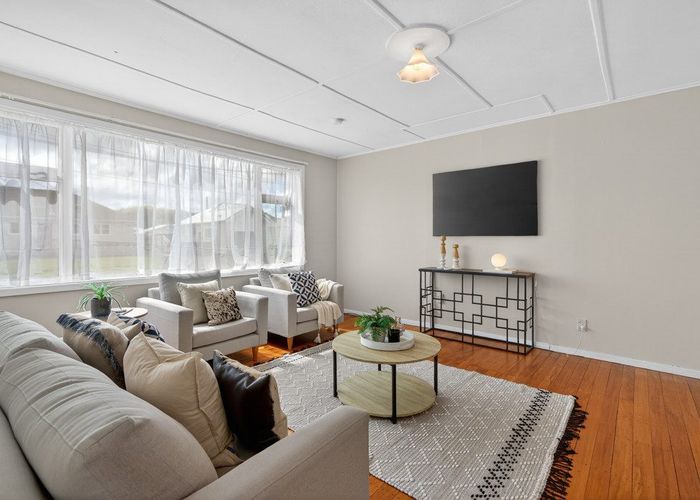  at 16 Hodgins Grove, Naenae, Lower Hutt, Wellington