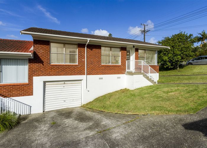  at 1/21 Quebec Road, Milford, Auckland