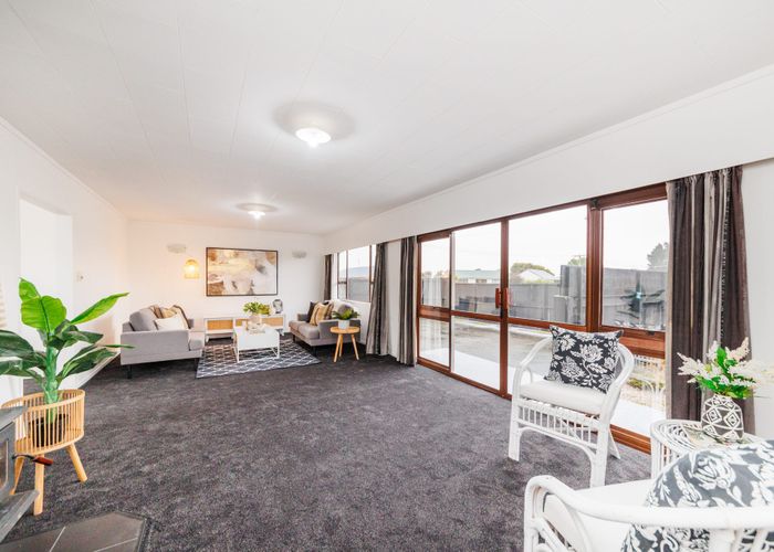  at 13 Milne Street, Sanson, Sanson