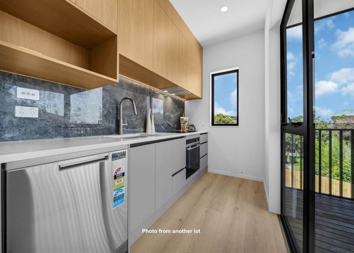  at Lot 5 11 Funnell Place, Manurewa, Manukau City, Auckland