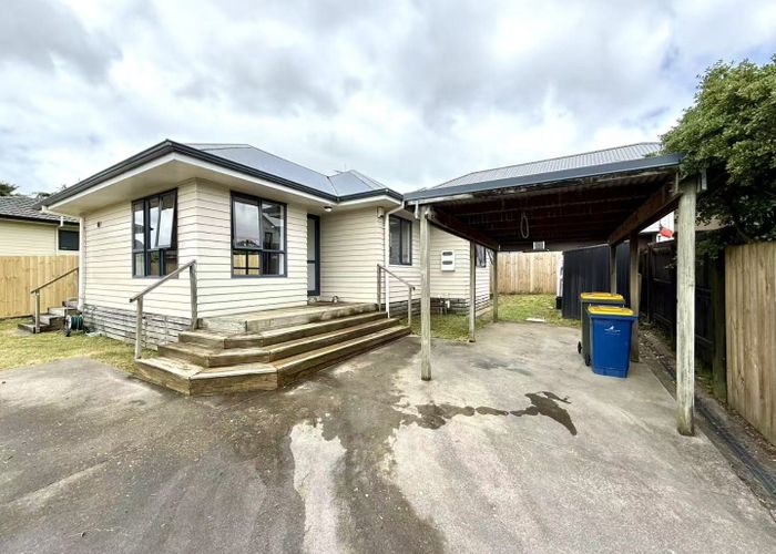  at 13a Mawney Road, Henderson, Waitakere City, Auckland