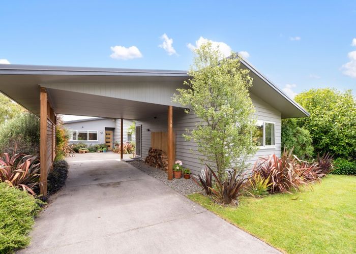  at 98 Kinloch Road, Taupo