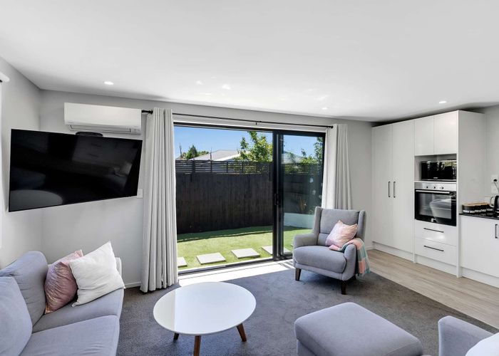  at 4/30 Northcote Road, Northcote, Christchurch