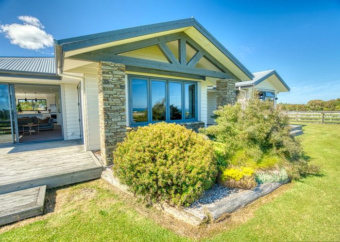  at 1/100 Keogans Road, Arahura Valley, Hokitika