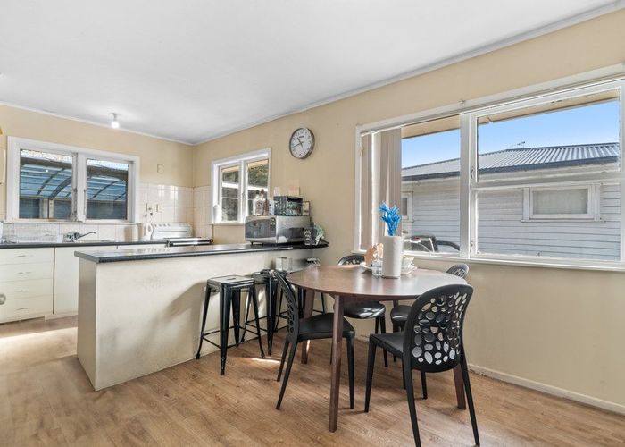  at 5 Skipton Street, Mangere East, Manukau City, Auckland