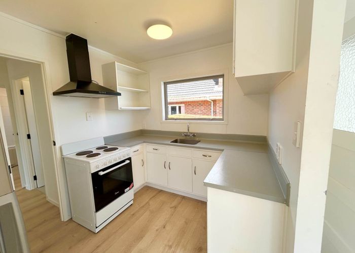  at 1/138 Hutchinson Avenue, New Lynn, Waitakere City, Auckland