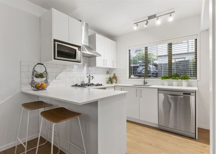  at 1/80 Taumata Road, Sandringham, Auckland