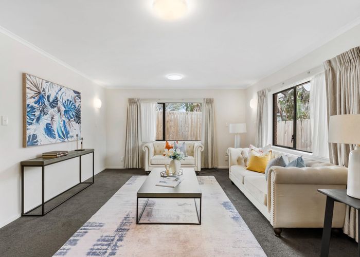  at 2/12 Oak Street, Royal Oak, Auckland City, Auckland