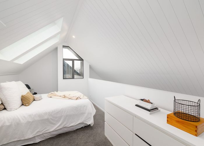  at 5C Manning Place, Woolston, Christchurch City, Canterbury
