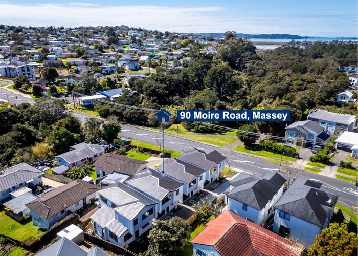  at Lot 2/90 Moire Road, Massey, Waitakere City, Auckland