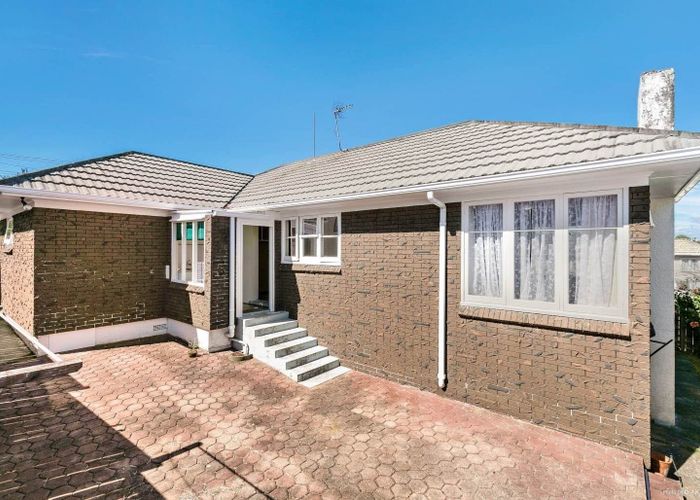  at 13A Rogan Street, Mount Roskill, Auckland City, Auckland