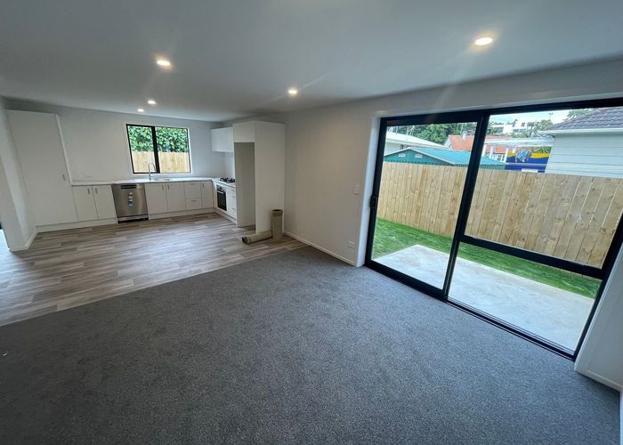  at 2/3 Clarkin Road, Fairfield, Hamilton