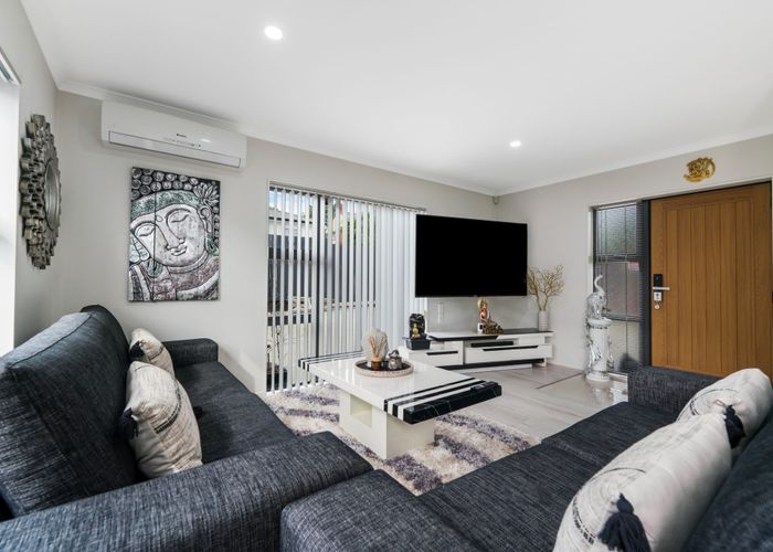  at 61A Awaroa Road, Sunnyvale, Auckland