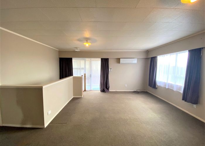  at 62 Ernie Pinches Street, Mount Roskill, Auckland City, Auckland