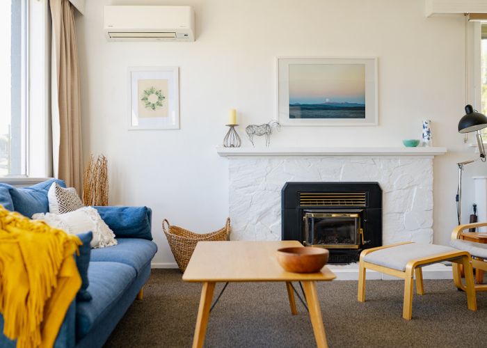  at 6 Allans Beach Road, Portobello, Dunedin