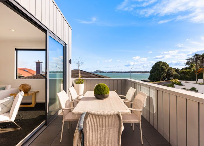  at 7 Whitcombe Road, Bucklands Beach, Manukau City, Auckland