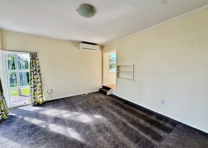  at 1/37 Milmay Road, Henderson, Waitakere City, Auckland