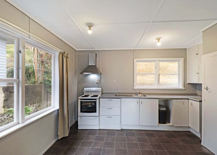  at 79 Coast Road, Wainuiomata, Lower Hutt, Wellington