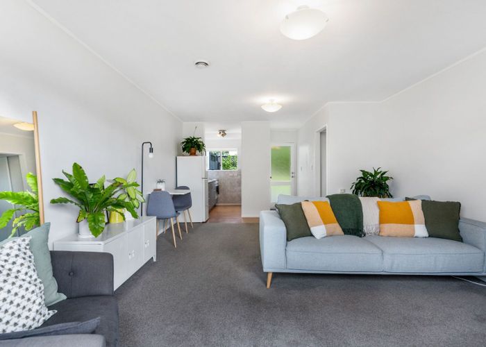  at 5/103 Seymour Road, Sunnyvale, Waitakere City, Auckland