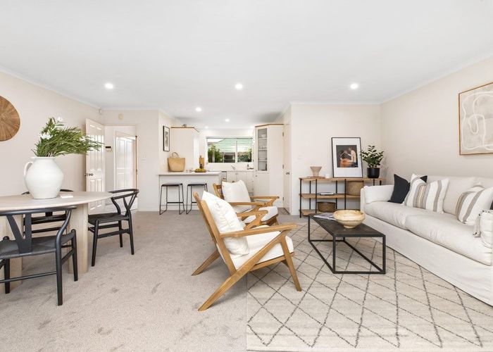  at 1/74 Racecourse Road, Sockburn, Christchurch