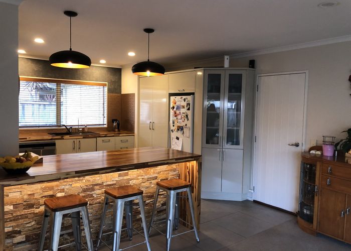  at 121 Pine Harbour Parade, Beachlands, Manukau City, Auckland