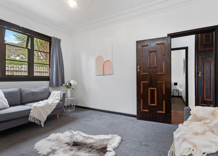  at 2/281 Mt Eden Road, Mount Eden, Auckland City, Auckland