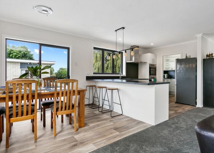  at 201 Pickering Road, Cambridge