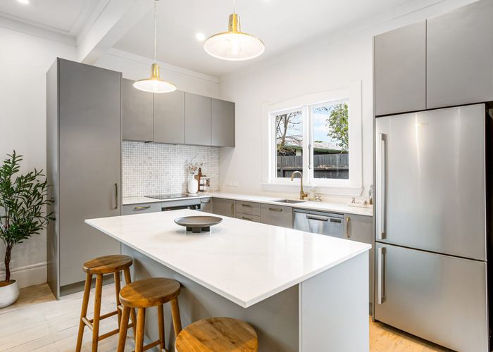  at 23 Fontenoy Street, Mount Albert, Auckland