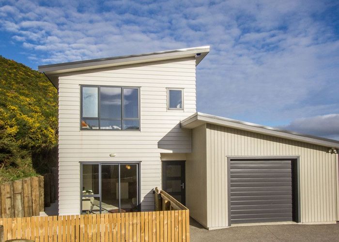  at 33 Farnworth Terrace, Churton Park, Wellington, Wellington