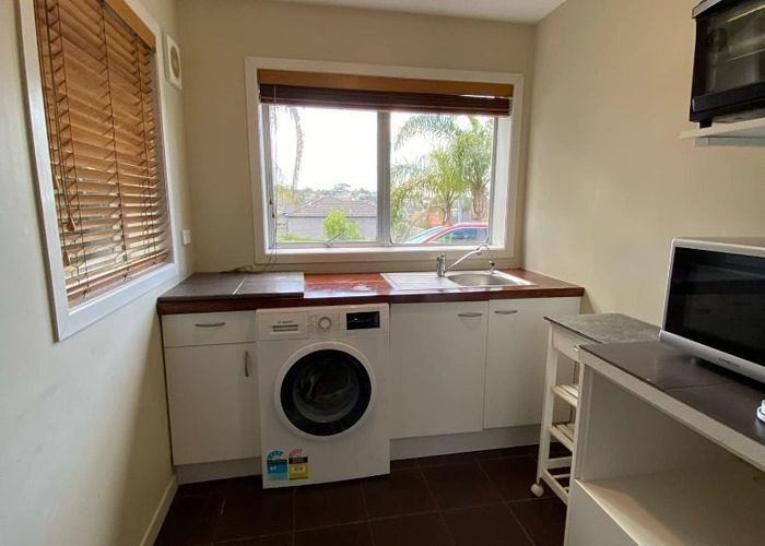  at 1/14A Corunna Road, Milford, North Shore City, Auckland