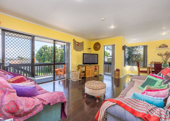  at 32 Wai Iti Place, Clendon Park, Manukau City, Auckland