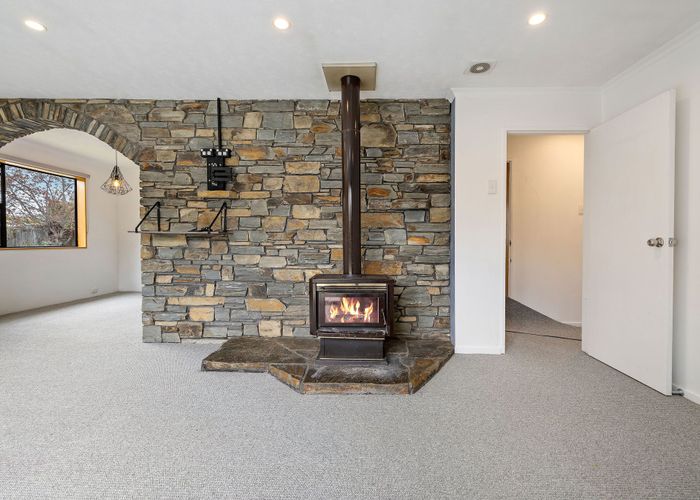  at 16 Kuri Place, Wanaka