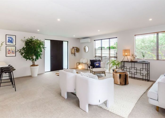  at 39 Waimea Road, Waikanae Beach, Kapiti Coast, Wellington
