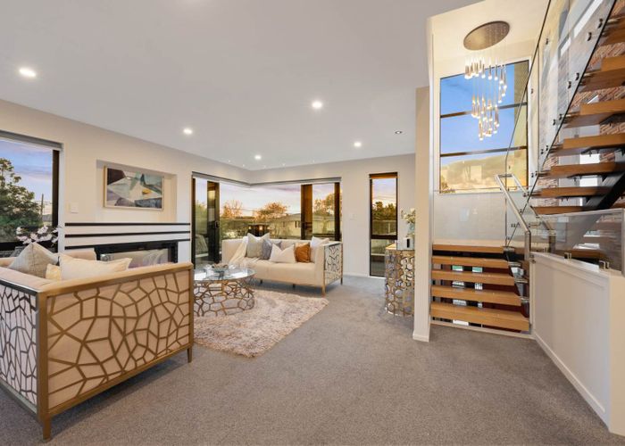  at 8A Palmer Avenue, Glen Eden, Waitakere City, Auckland