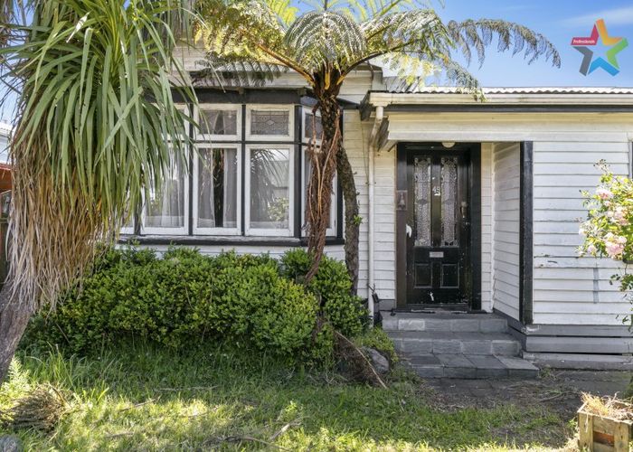  at 49 Nelson Street, Petone, Lower Hutt