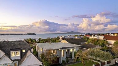  at 11 Tuhaere Street, Orakei, Auckland