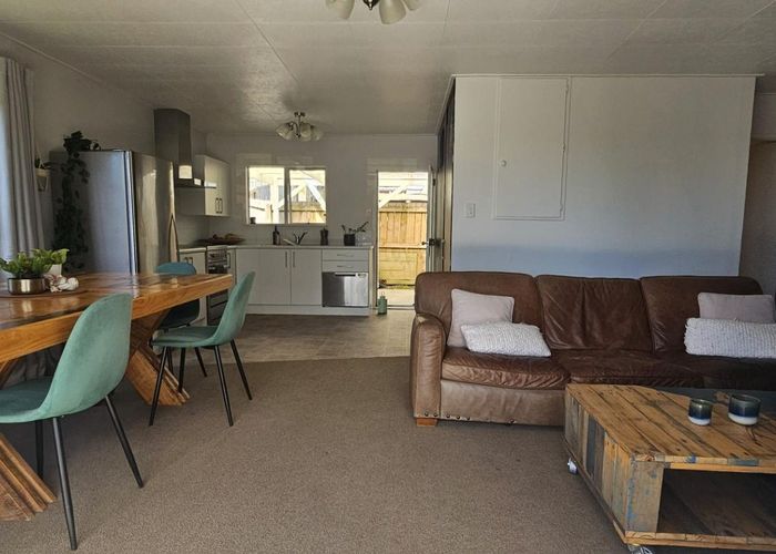  at 17B Scott Road, Stanmore Bay, Rodney, Auckland
