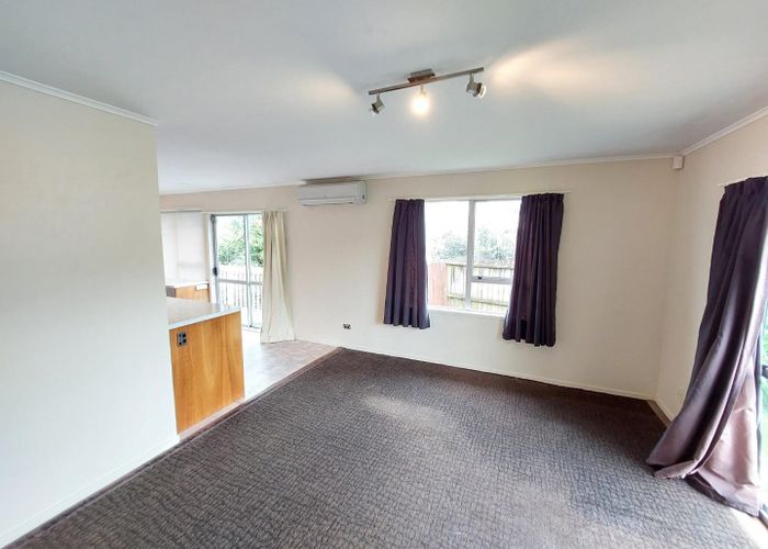  at 25 Crosby Road, West Harbour, Auckland