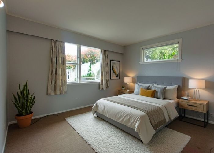  at 32 Castle Crescent, Stokes Valley, Lower Hutt, Wellington