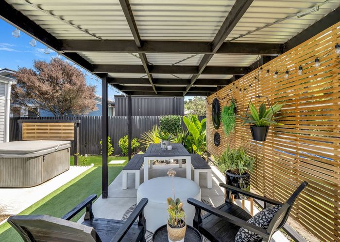  at 14 Lowther Street, Whanganui Central, Whanganui, Manawatu / Whanganui