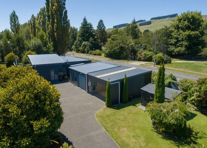 at 8 Seagers Close, Taupo