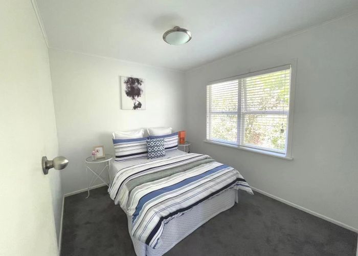  at 5D Abraham Place, Saint Johns, Auckland