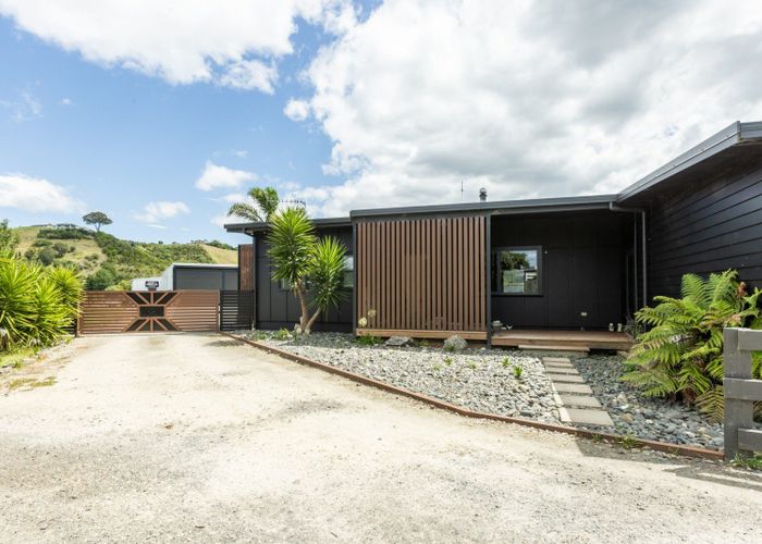  at 27 Petane Road, Bay View, Napier