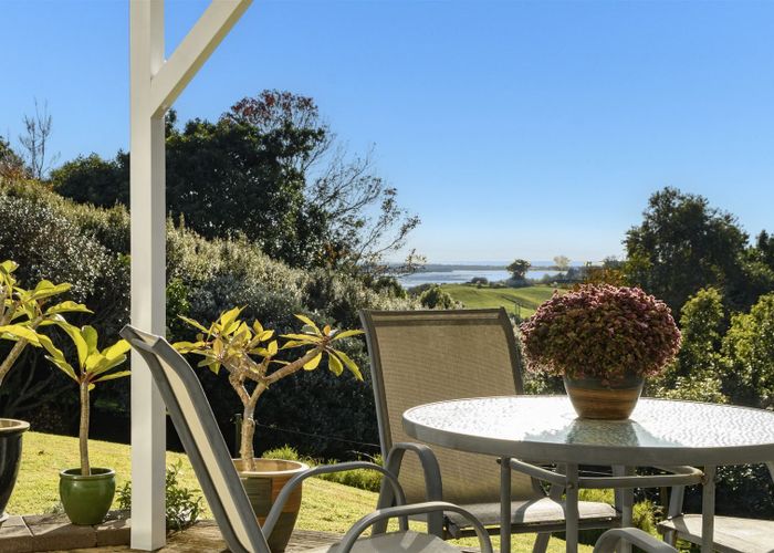  at 12 Wade Place, Welcome Bay, Tauranga