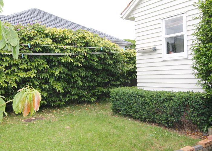  at 38 Waiohua Rd, Greenlane, Auckland City, Auckland
