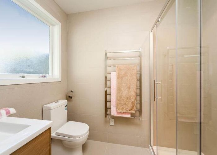  at 4/10A Maclaurin Street, Blockhouse Bay, Auckland City, Auckland