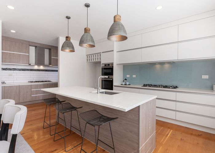  at 20 Windlass Street, Long Bay, North Shore City, Auckland