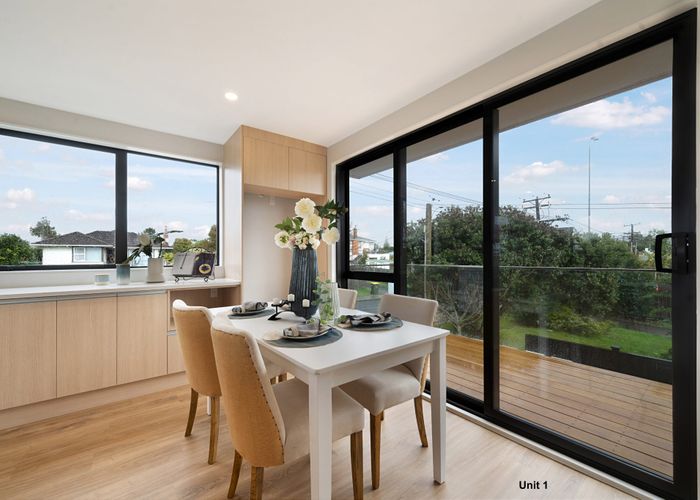  at 2/30 Woodford Ave, Henderson, Waitakere City, Auckland