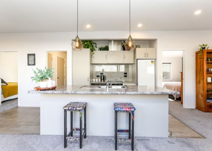  at 1/20 Paritutu Road, Spotswood, New Plymouth